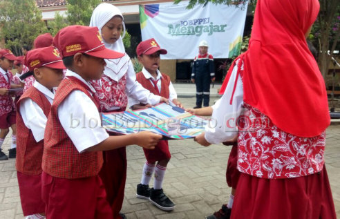 JOB PPEJ Mengajar, Berbagi Pengalaman di SDN II Campurejo